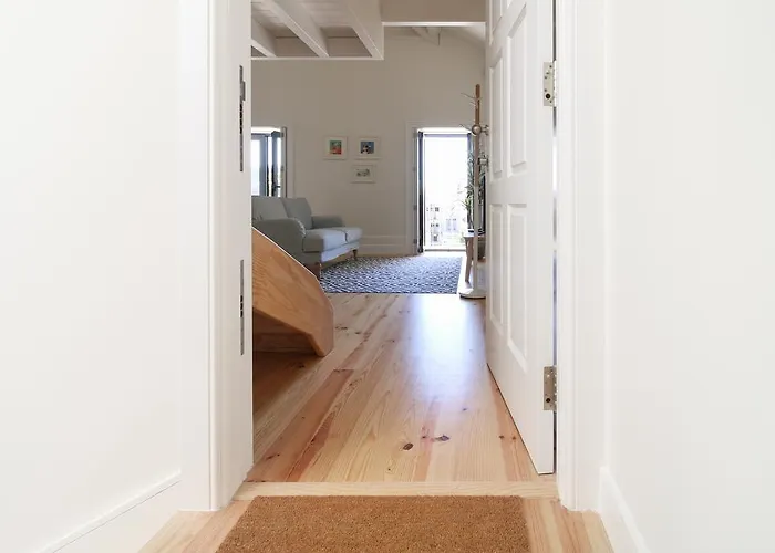 Msc Flats Порту